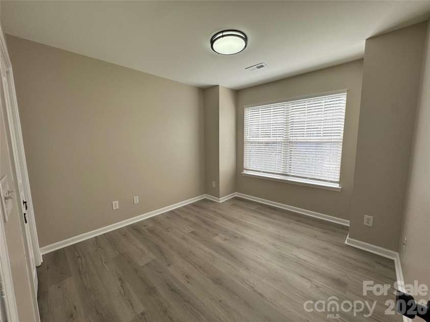 6320 Royal Celadon Way, Charlotte, NC 28269.  MLS# CAR4400123, YatesRealty ID 35214. 
