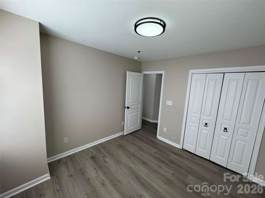6320 Royal Celadon Way, Charlotte, NC 28269.  MLS# CAR4400123, YatesRealty ID 35214. 
