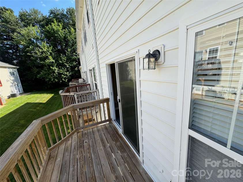 6320 Royal Celadon Way, Charlotte, NC 28269.  MLS# CAR4400123, YatesRealty ID 35214. 