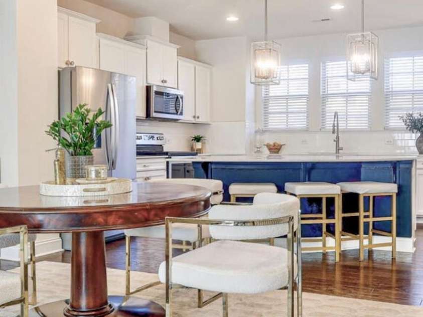 1336 Woodlawn Road, Charlotte, NC 28209.  MLS# CAR4297744, YatesRealty ID 35215. 