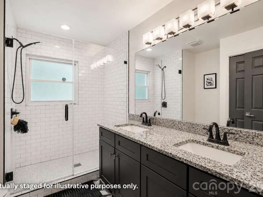 1027 Dresden Drive, Charlotte, NC 28205.  MLS# CAR4400632, YatesRealty ID 35216. 