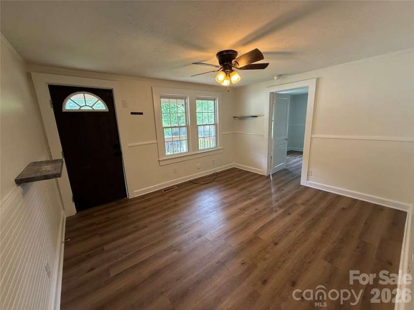 276 Kathy Street, Marion, NC 28752.  MLS# CAR4399135, YatesRealty ID 35217. Living Room