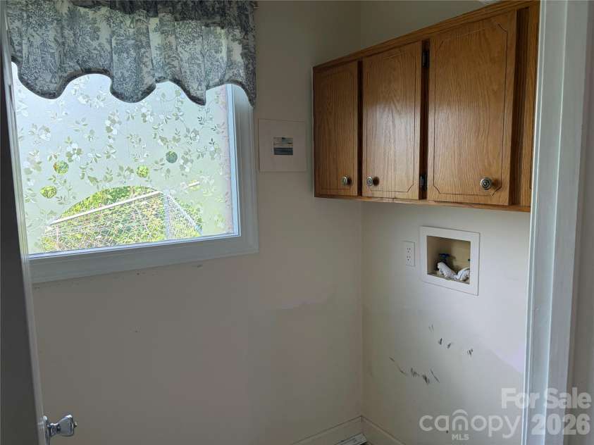 256A Bruce Road, Mars Hill, NC 28754.  MLS# CAR4399321, YatesRealty ID 35218. 
