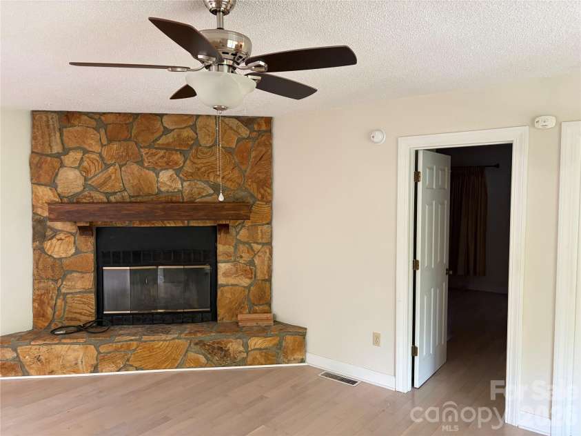256A Bruce Road, Mars Hill, NC 28754.  MLS# CAR4399321, YatesRealty ID 35218. 