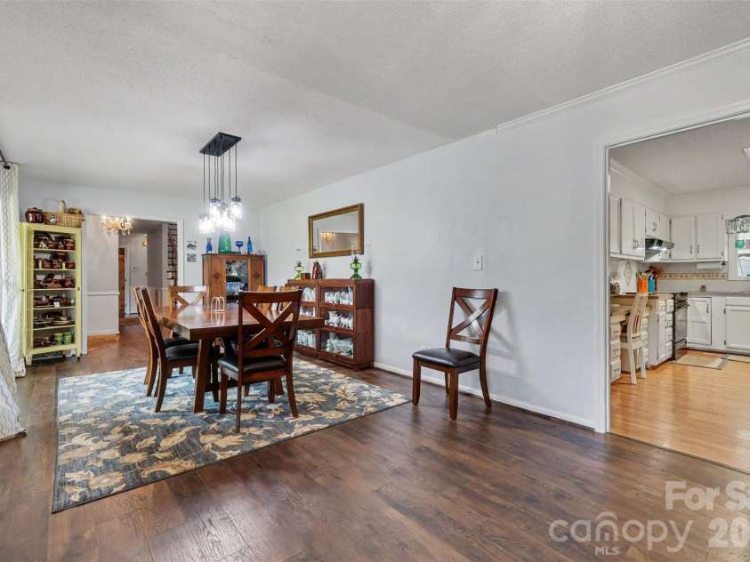 220 Roger Drive, Salisbury, NC 28147.  MLS# CAR4400637, YatesRealty ID 35219. 
