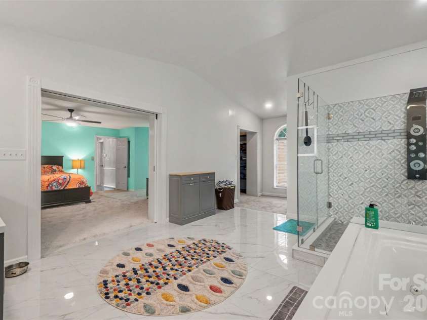 220 Roger Drive, Salisbury, NC 28147.  MLS# CAR4400637, YatesRealty ID 35219. 