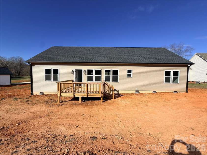 143 Keen Drive, Shelby, NC 28152.  MLS# CAR4336874, YatesRealty ID 3522. Back of home with deck
