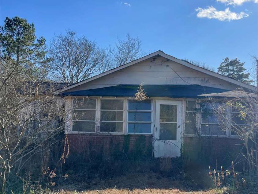 32 Tell Davidson Road, Chesterfield, SC 29709.  MLS# CAR4210125, YatesRealty ID 3522. 