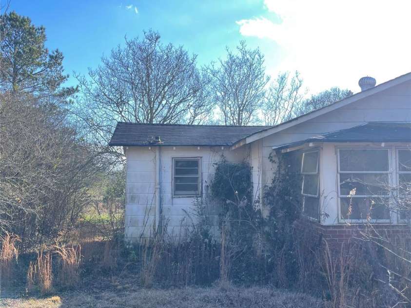 32 Tell Davidson Road, Chesterfield, SC 29709.  MLS# CAR4210125, YatesRealty ID 3522. 