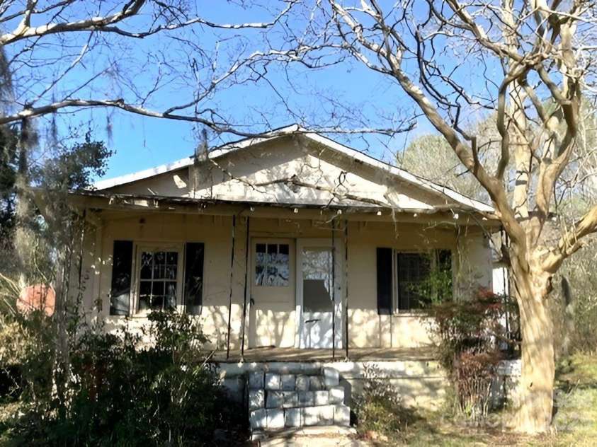 32 Tell Davidson Road, Chesterfield, SC 29709.  MLS# CAR4210125, YatesRealty ID 3522. 