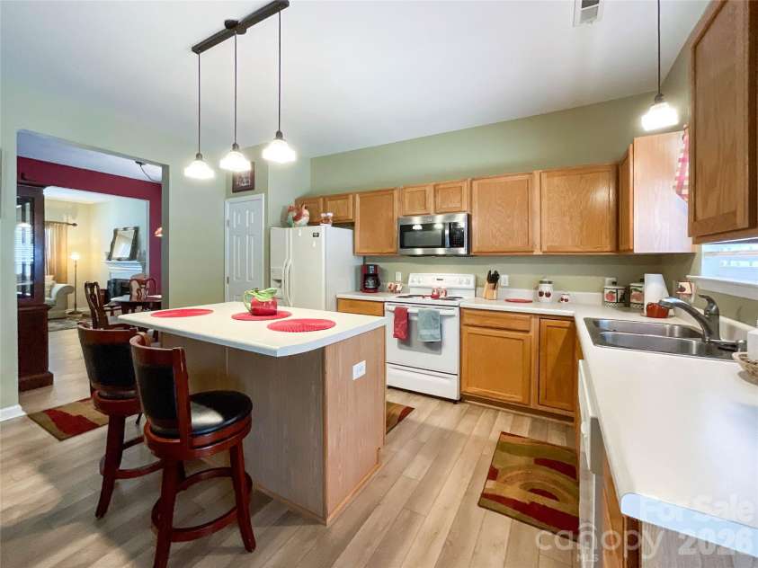 3901 #D Christine Lane, Waxhaw, NC 28173.  MLS# CAR4400607, YatesRealty ID 35220. 