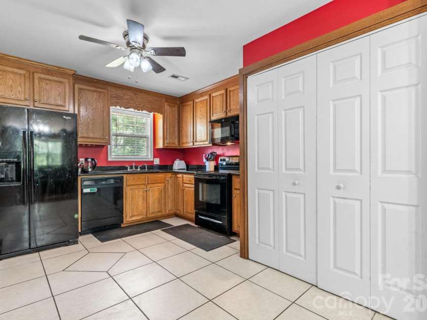 3844 Bridle Path Drive, Vale, NC 28168.  MLS# CAR4396096, YatesRealty ID 35221. 