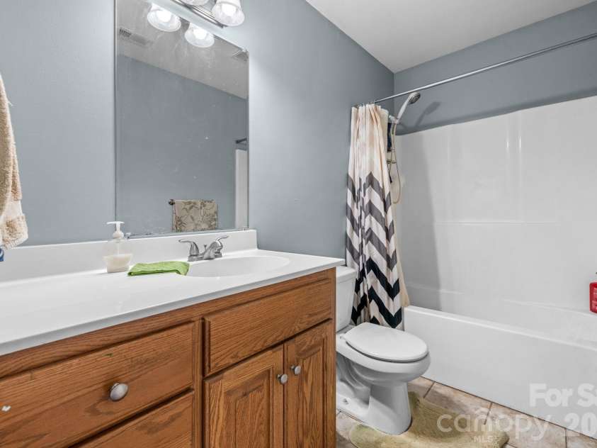3844 Bridle Path Drive, Vale, NC 28168.  MLS# CAR4396096, YatesRealty ID 35221. 