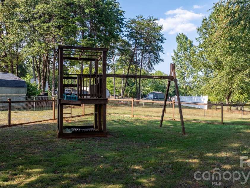 3844 Bridle Path Drive, Vale, NC 28168.  MLS# CAR4396096, YatesRealty ID 35221. 