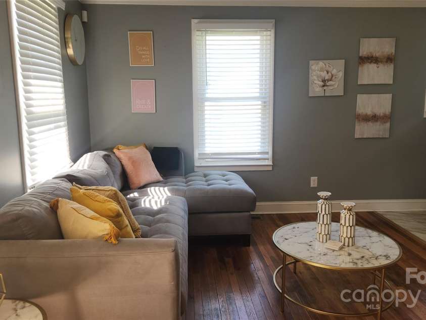 613 Hillside Street, Kannapolis, NC 28083.  MLS# CAR4293829, YatesRealty ID 35222. 