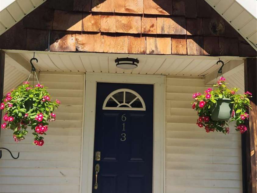 613 Hillside Street, Kannapolis, NC 28083.  MLS# CAR4293829, YatesRealty ID 35222. 