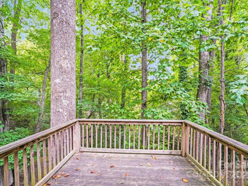 7420 Castlebar Road, Charlotte, NC 28270.  MLS# CAR4280128, YatesRealty ID 35224. 