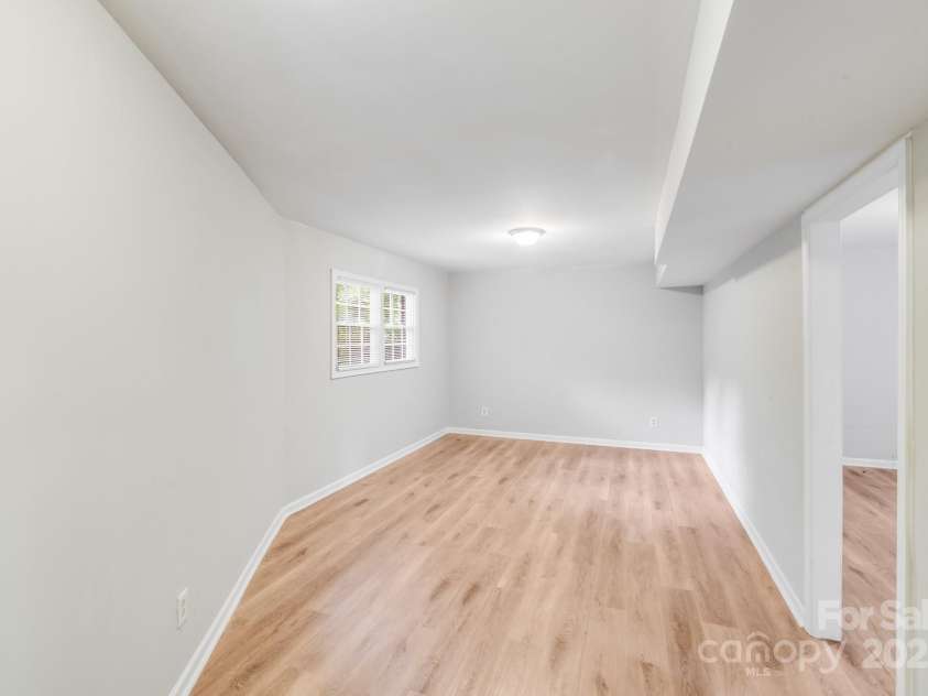 7420 Castlebar Road, Charlotte, NC 28270.  MLS# CAR4280128, YatesRealty ID 35224. 