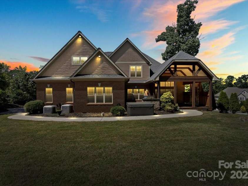 4038 Harmattan Drive, Denver, NC 28037.  MLS# CAR4297623, YatesRealty ID 35227. 