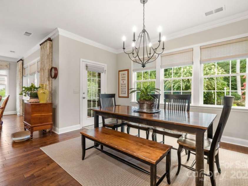 825 Spelman Drive, Indian Land, SC 29707.  MLS# CAR4289548, YatesRealty ID 35229. Open Breakfast Nook