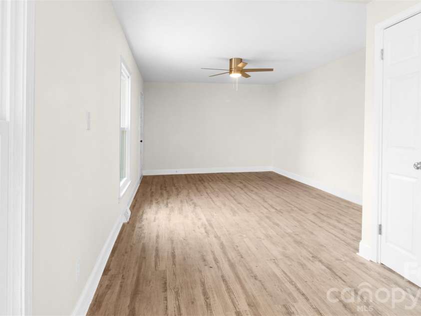 1325 Edgewater Drive, Charlotte, NC 28210.  MLS# CAR4316224, YatesRealty ID 3523. 