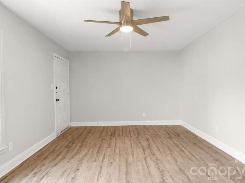 1325 Edgewater Drive, Charlotte, NC 28210.  MLS# CAR4316224, YatesRealty ID 3523. 