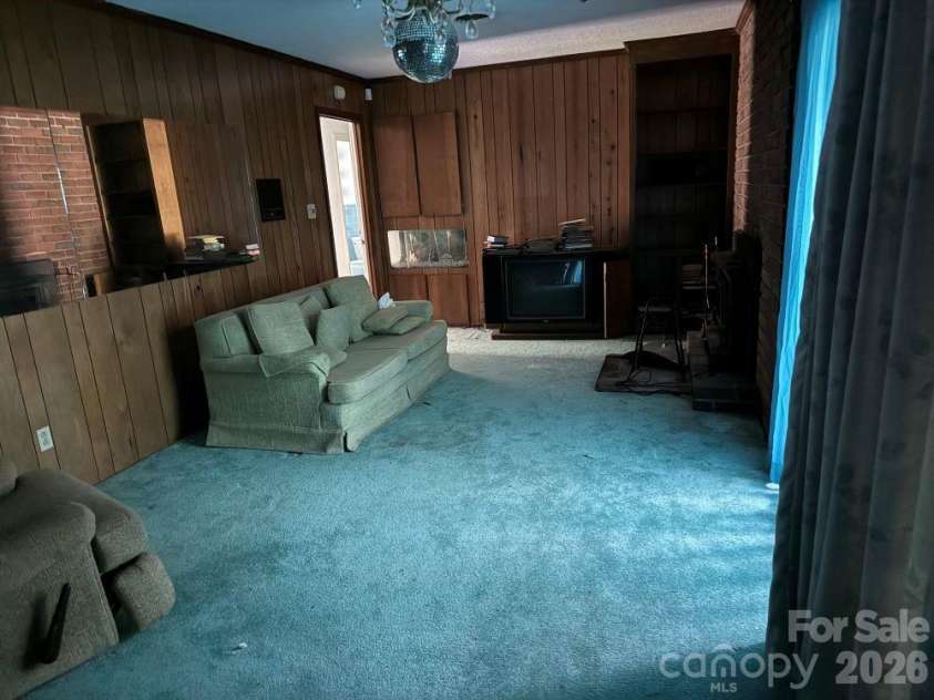 1011 Bryce Avenue, Salisbury, NC 28144.  MLS# CAR4401013, YatesRealty ID 35230. DEN 2