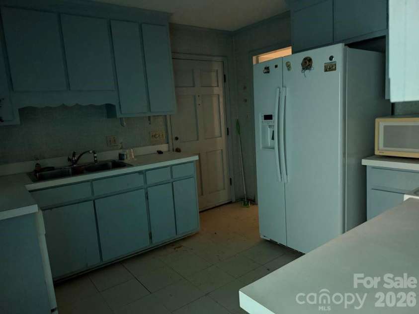 1011 Bryce Avenue, Salisbury, NC 28144.  MLS# CAR4401013, YatesRealty ID 35230. KITCHEN 1