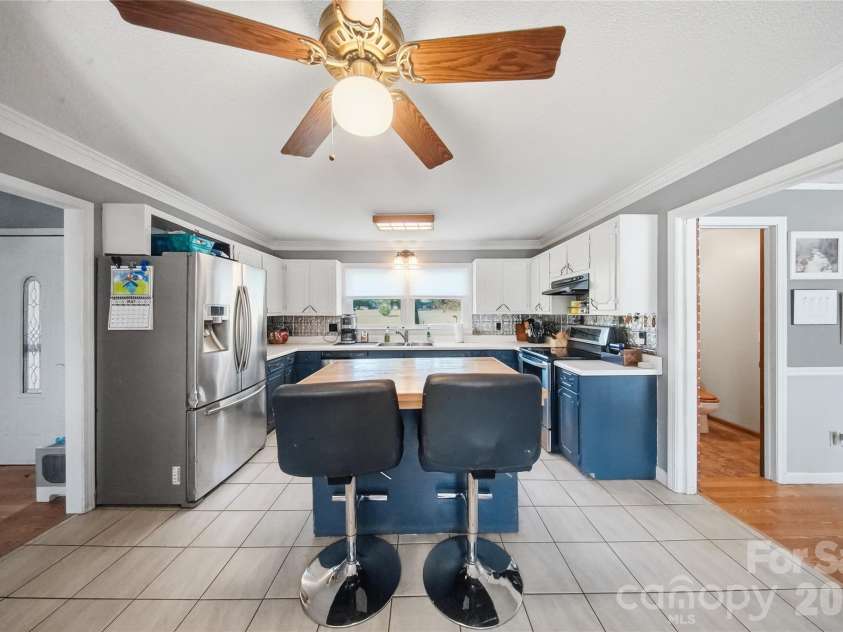 4473 Daniels Street, Maiden, NC 28650.  MLS# CAR4400856, YatesRealty ID 35231. 