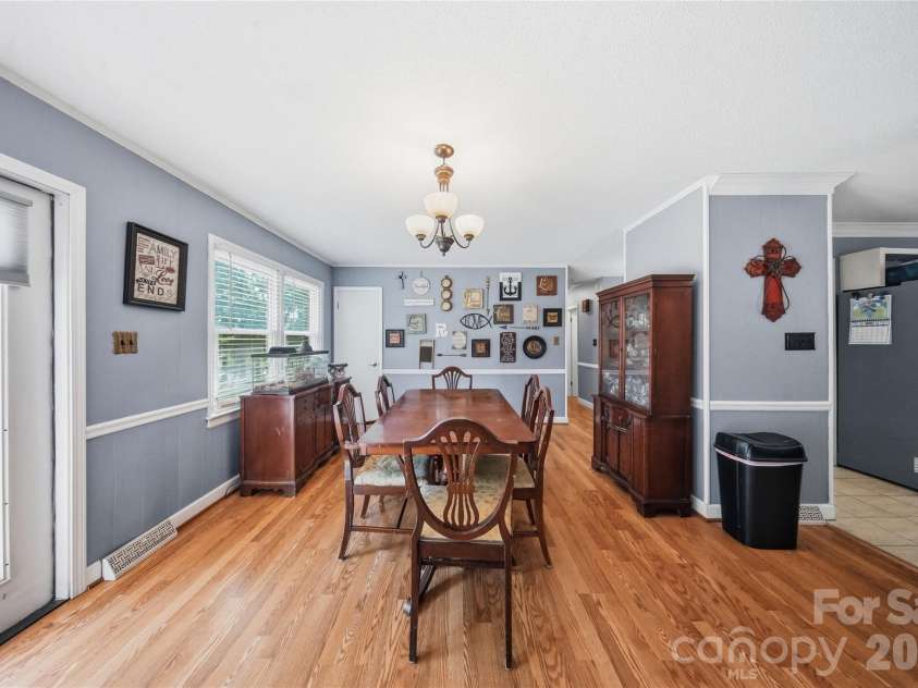 4473 Daniels Street, Maiden, NC 28650.  MLS# CAR4400856, YatesRealty ID 35231. 