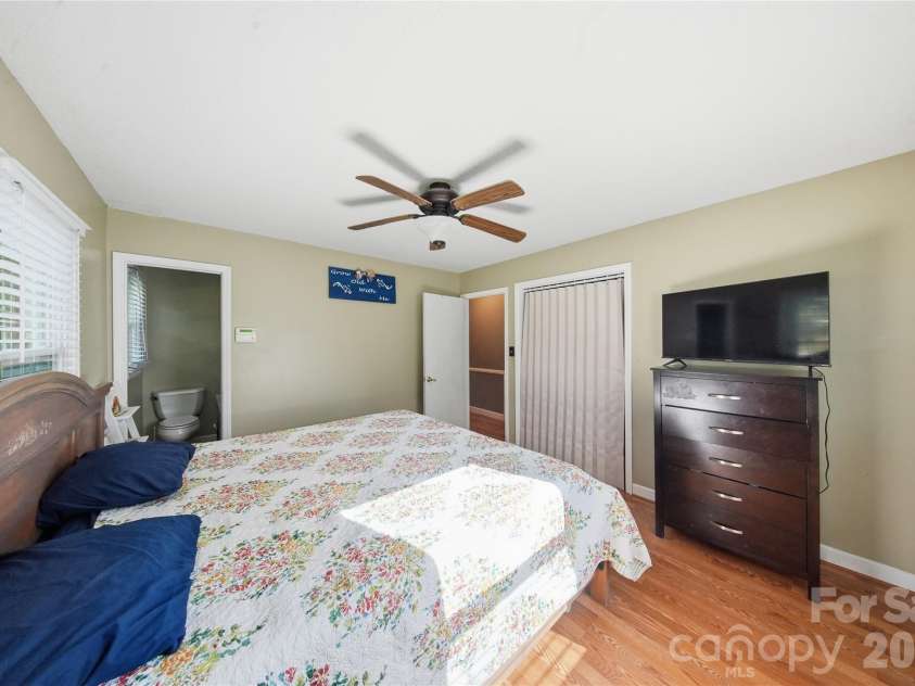 4473 Daniels Street, Maiden, NC 28650.  MLS# CAR4400856, YatesRealty ID 35231. 