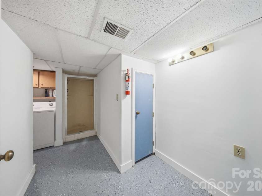 4473 Daniels Street, Maiden, NC 28650.  MLS# CAR4400856, YatesRealty ID 35231. 