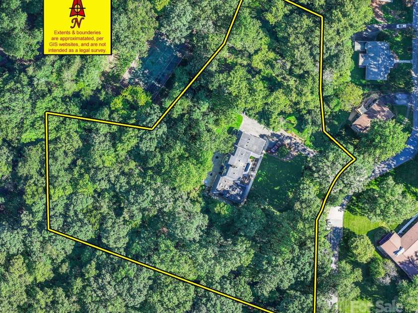 390 Forest Heights Drive, Marion, NC 28752.  MLS# CAR4295653, YatesRealty ID 35233. 