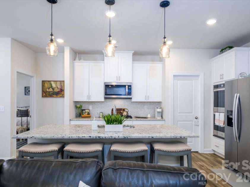 4518 Duplin Drive, Charlotte, NC 28214.  MLS# CAR4386014, YatesRealty ID 35236. 
