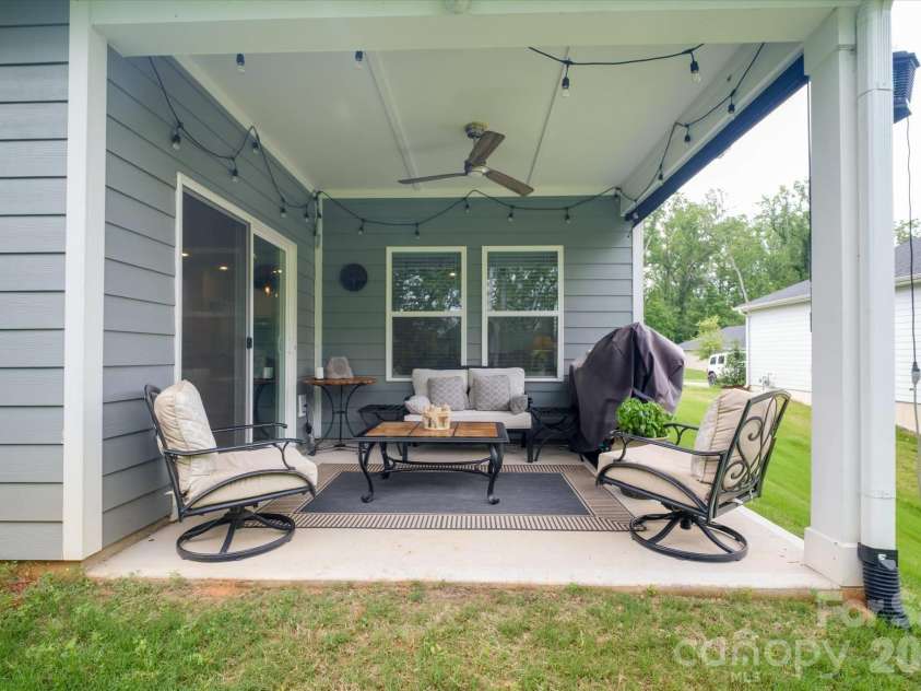 4518 Duplin Drive, Charlotte, NC 28214.  MLS# CAR4386014, YatesRealty ID 35236. 
