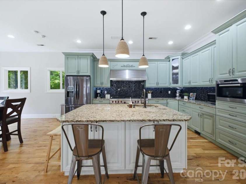 1500 Pine Bluff Court, Fort Mill, SC 29708.  MLS# CAR4398279, YatesRealty ID 35238. 
