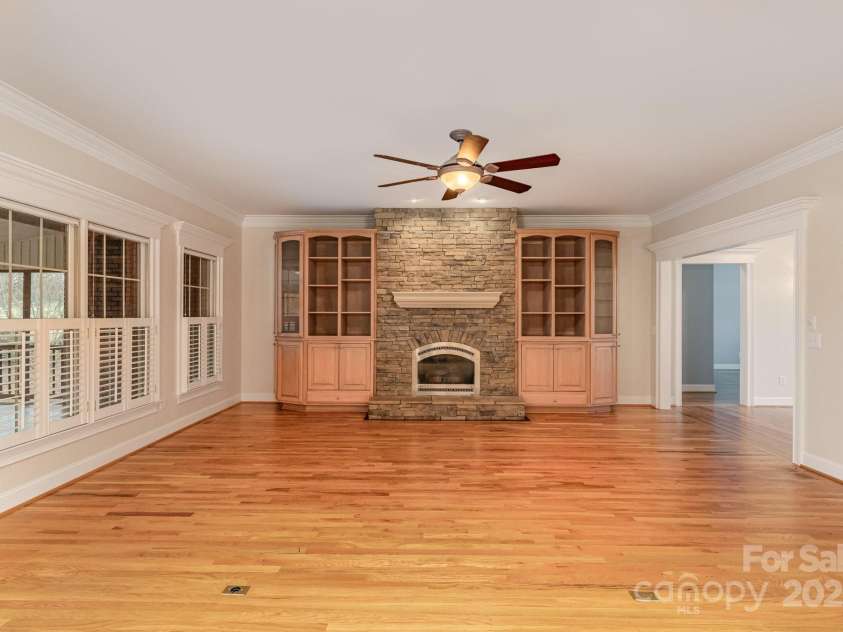 3646 Hogan Court, Conover, NC 28613.  MLS# CAR4321487, YatesRealty ID 35238. 