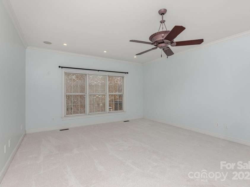 3646 Hogan Court, Conover, NC 28613.  MLS# CAR4321487, YatesRealty ID 35238. 