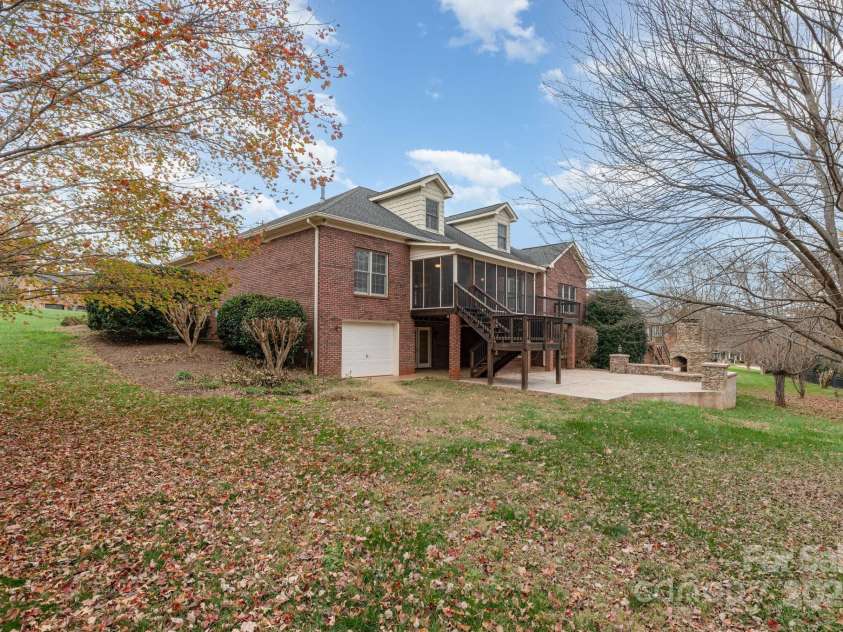 3646 Hogan Court, Conover, NC 28613.  MLS# CAR4321487, YatesRealty ID 35238. 