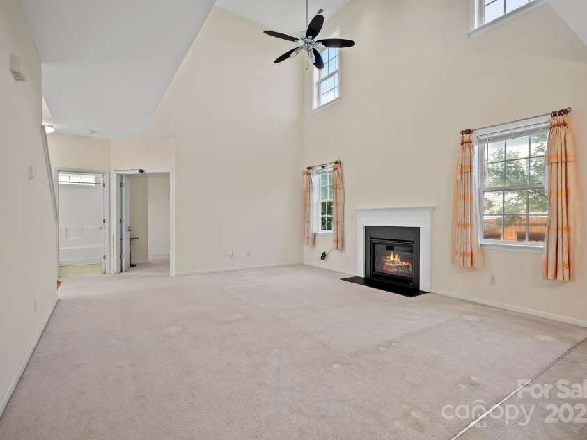 2 Breyerton Court, Asheville, NC 28804.  MLS# CAR4296614, YatesRealty ID 3524. 