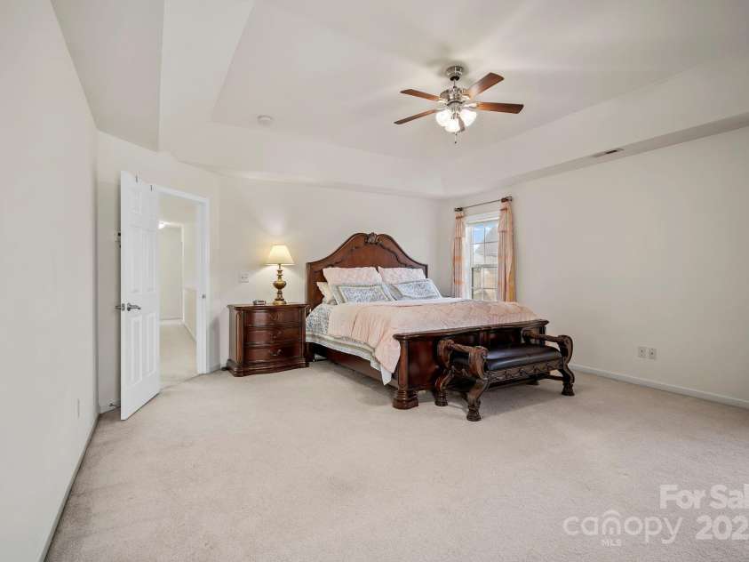 2 Breyerton Court, Asheville, NC 28804.  MLS# CAR4296614, YatesRealty ID 3524. 