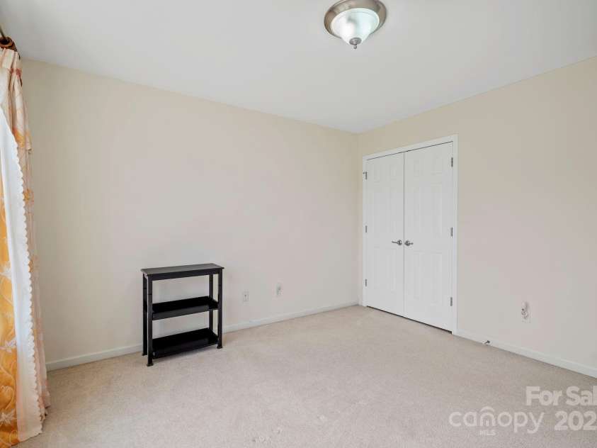 2 Breyerton Court, Asheville, NC 28804.  MLS# CAR4296614, YatesRealty ID 3524. 