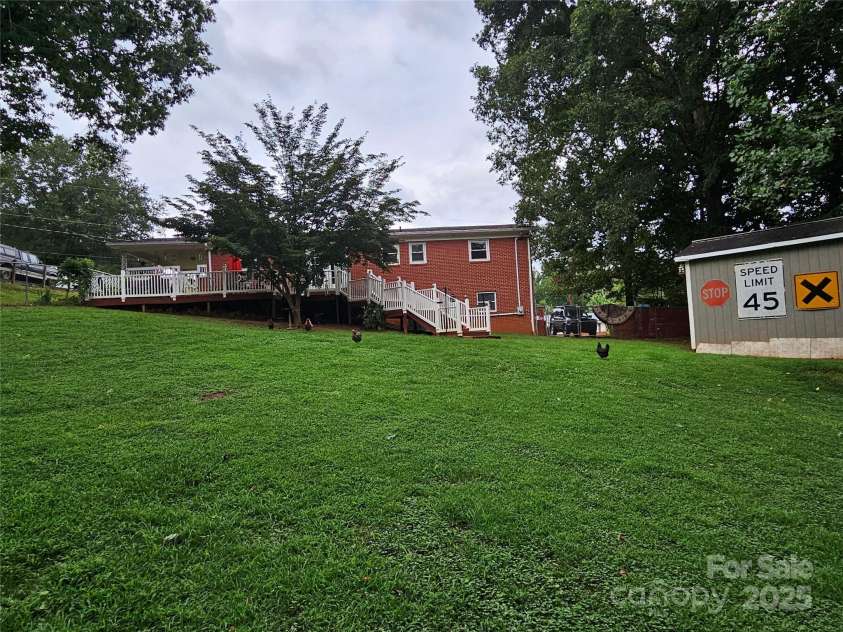 116 Hilltop Avenue, Valdese, NC 28690.  MLS# CAR4289208, YatesRealty ID 35240. 