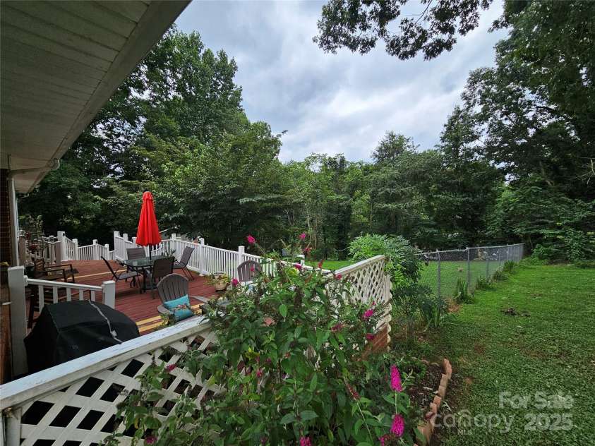 116 Hilltop Avenue, Valdese, NC 28690.  MLS# CAR4289208, YatesRealty ID 35240. 