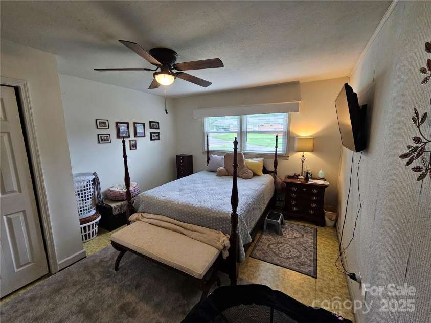 116 Hilltop Avenue, Valdese, NC 28690.  MLS# CAR4289208, YatesRealty ID 35240. 
