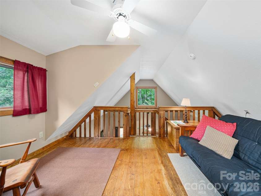 262 Little Pond Drive, Burnsville, NC 28714.  MLS# CAR4399140, YatesRealty ID 35241. 