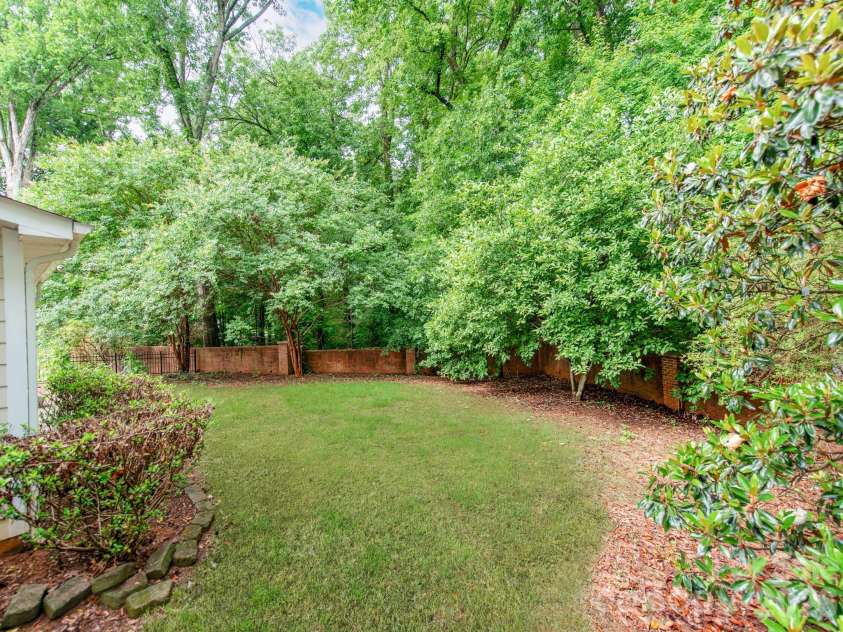 10333 Misty Moss Court, Mint Hill, NC 28227.  MLS# CAR4375838, YatesRealty ID 35242. 
