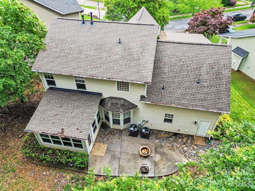 10333 Misty Moss Court, Mint Hill, NC 28227.  MLS# CAR4375838, YatesRealty ID 35242. 