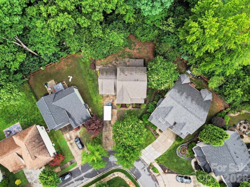 10333 Misty Moss Court, Mint Hill, NC 28227.  MLS# CAR4375838, YatesRealty ID 35242. 