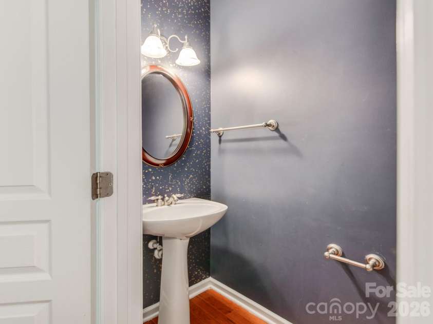 10333 Misty Moss Court, Mint Hill, NC 28227.  MLS# CAR4375838, YatesRealty ID 35242. Bath